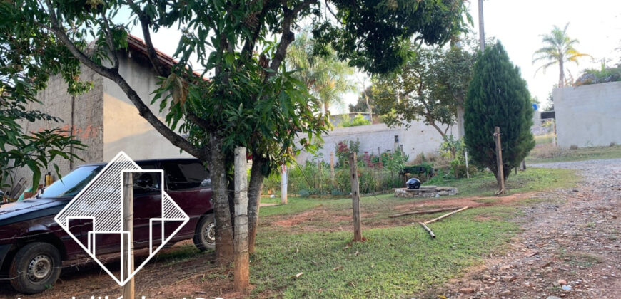 Casa em Terreno de esquina – Araçoiaba da Serra