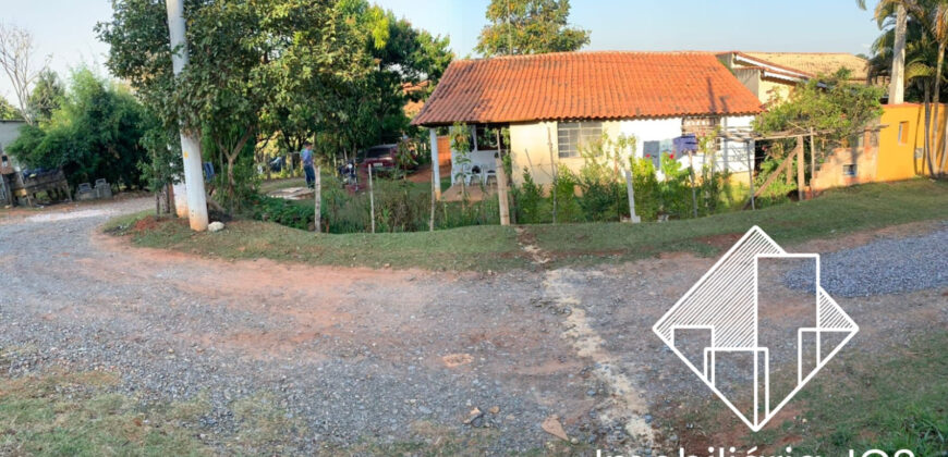 Casa em Terreno de esquina – Araçoiaba da Serra