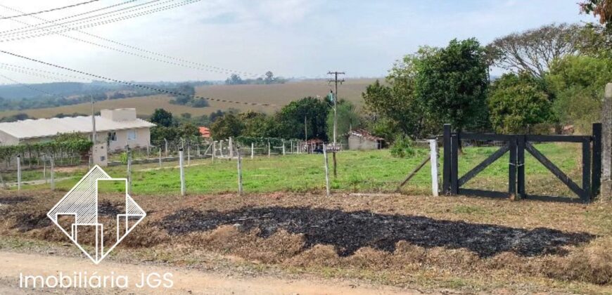 Terreno de 1.000 metros – Esquina com Escritura – Região de Sorocaba