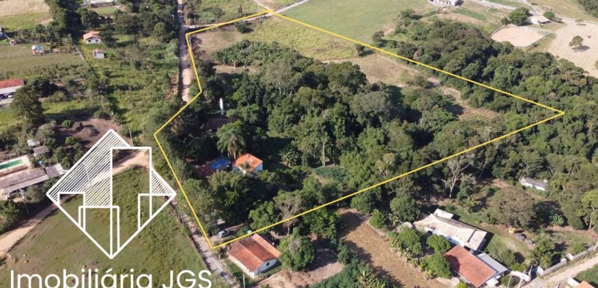 Sítio de 26 mil metros – Casas boas e Lago – Araçoiaba da Serra/SP