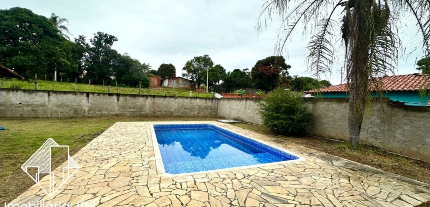 Chácara de 700 metros com Piscina – Araçoiaba da Serra/SP