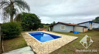 Chácara de 700 metros com Piscina – Araçoiaba da Serra/SP