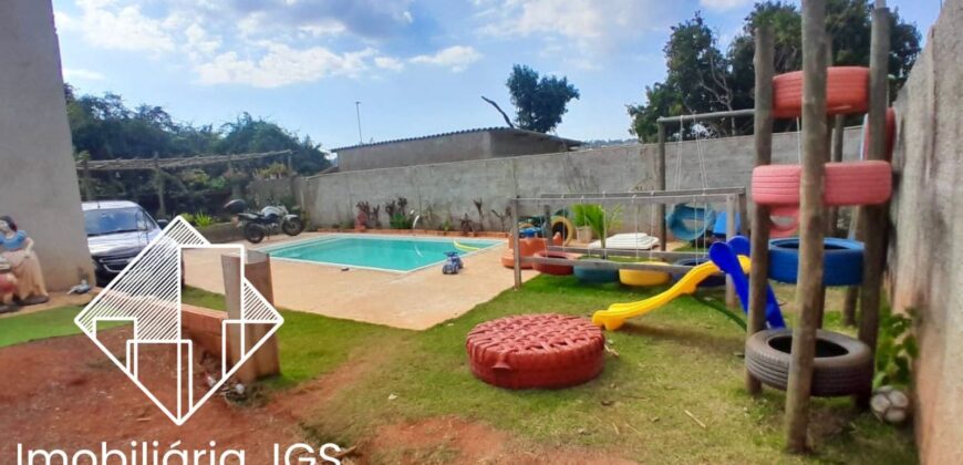 Casa com Piscina e 3 dormitórios – Araçoiaba da Serra/SP