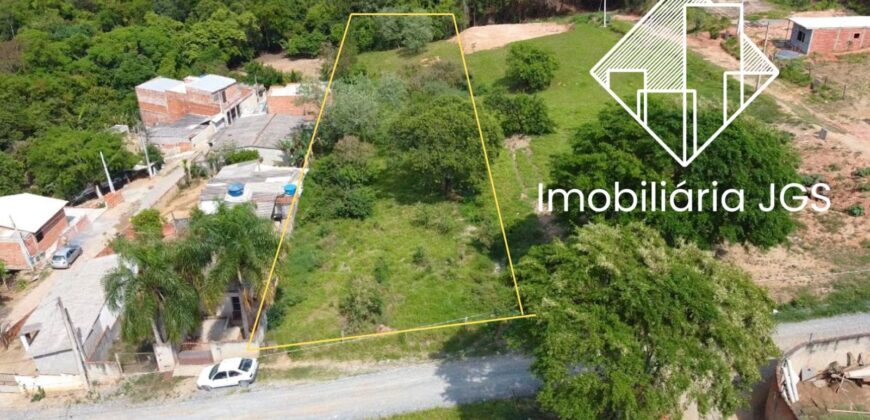 Terreno de 2.700 metros – Bairro Jundiaquara