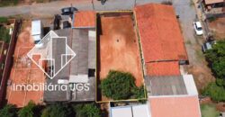 Lote de 250 metros fechado de muro – Bairro Jundiaquara