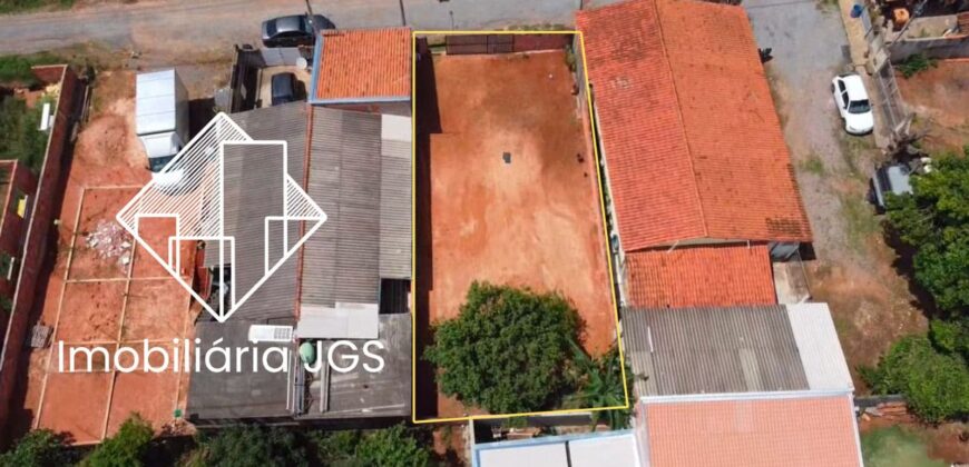 Lote de 250 metros fechado de muro – Bairro Jundiaquara