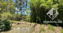 Terreno de 3 mil metros com lago – Araçoiaba da Serra/SP