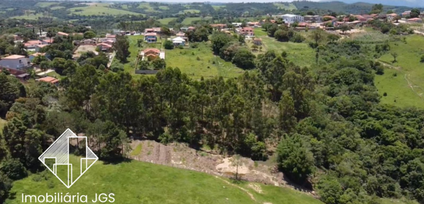 Terreno de 3 mil metros com lago – Araçoiaba da Serra/SP