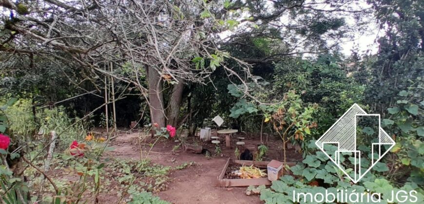 Chácara com Piscina – 1.850 metros em Araçoiaba da Serra/SP