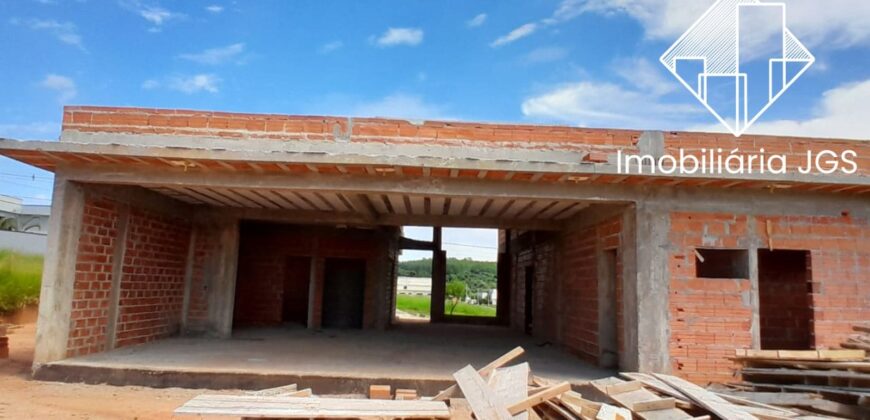 Casa em fase de construção- Condominio Village Ipanema 2