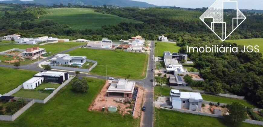 Casa em fase de construção- Condominio Village Ipanema 2