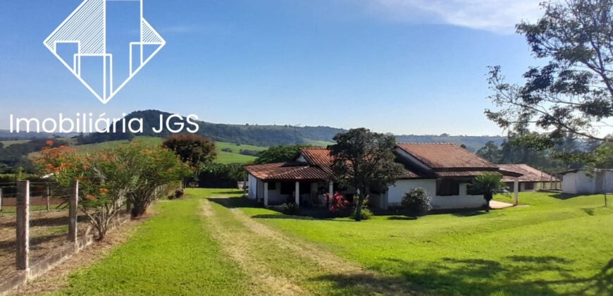 Sítio de 4 Alqueires com Boas Construções e Parreiras de Uva – Salto de Pirapora/SP