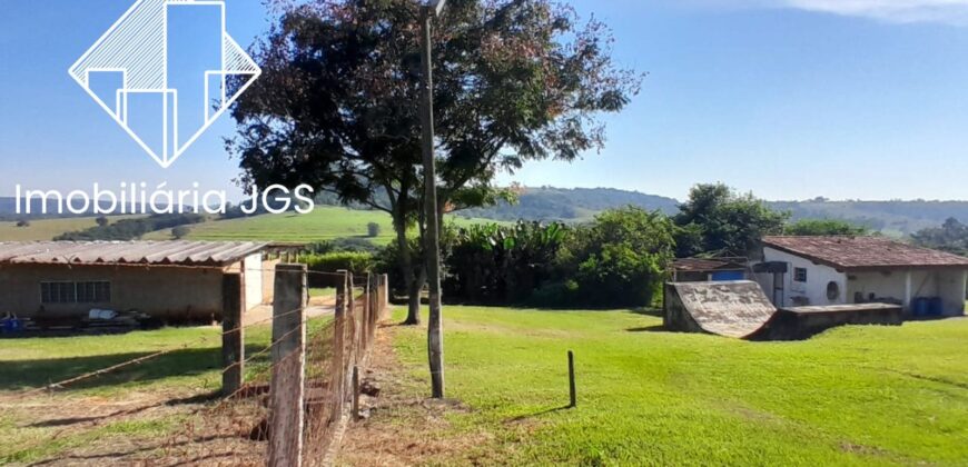 Sítio de 4 Alqueires com Boas Construções e Parreiras de Uva – Salto de Pirapora/SP