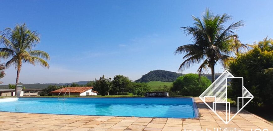 Sítio de 4 Alqueires com Boas Construções e Parreiras de Uva – Salto de Pirapora/SP