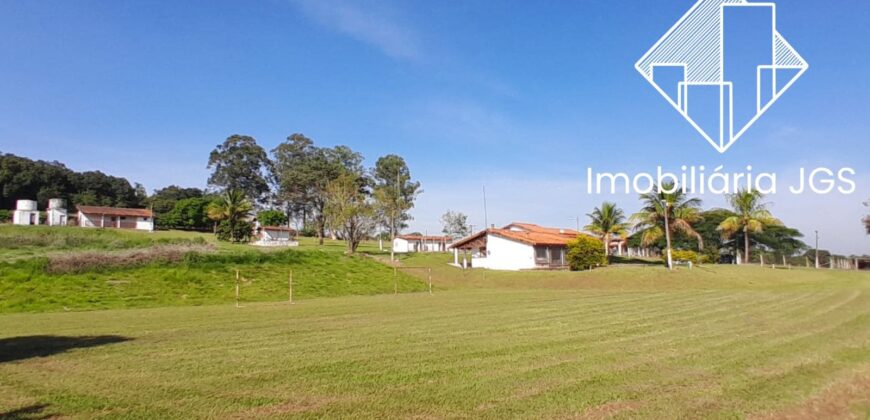Sítio de 4 Alqueires com Boas Construções e Parreiras de Uva – Salto de Pirapora/SP