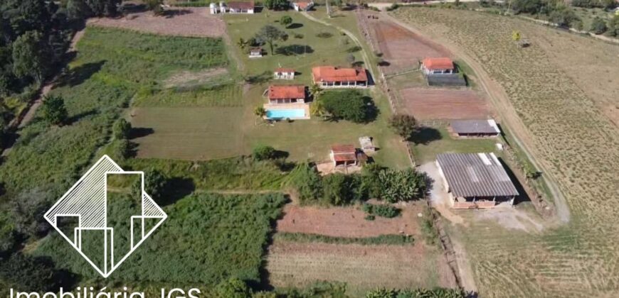 Sítio de 4 Alqueires com Boas Construções e Parreiras de Uva – Salto de Pirapora/SP