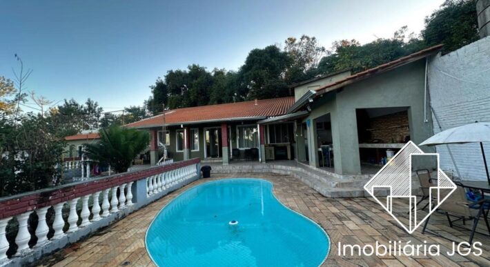 Chácara de 2.247 metros – com Escritura – Araçoiaba da Serra/SP