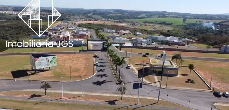 Ótima Casa com 3 dormitórios com Segurança 24 hrs – Salto de Pirapora/SP