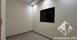 Ótima Casa com 3 dormitórios com Segurança 24 hrs – Salto de Pirapora/SP