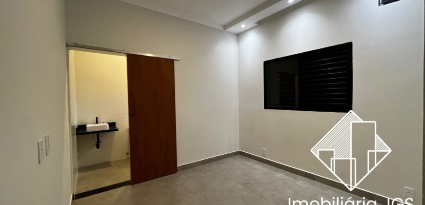 Ótima Casa com 3 dormitórios com Segurança 24 hrs – Salto de Pirapora/SP