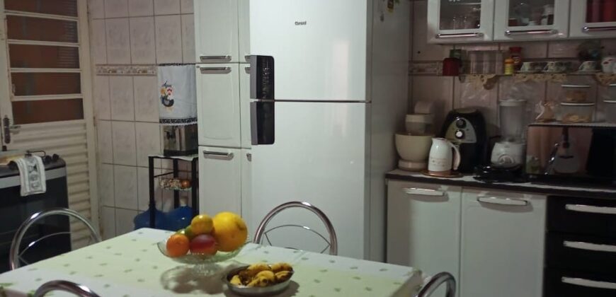 Casa de 198 metros no Bairro Colégio – Araçoiaba da Serra/SP