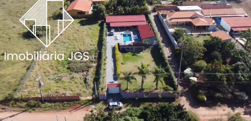 Chácara de 1.505 metros com Escritura – Bairro Jundiaquara