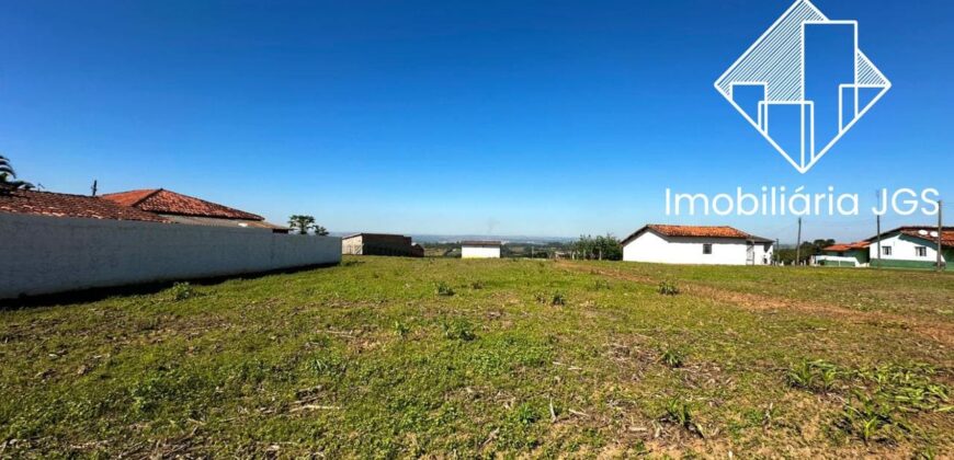 Ótimo Terreno de 2 mil metros à venda – Bairro Jundiaquara