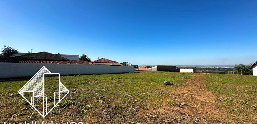 Ótimo Terreno de 2 mil metros à venda – Bairro Jundiaquara