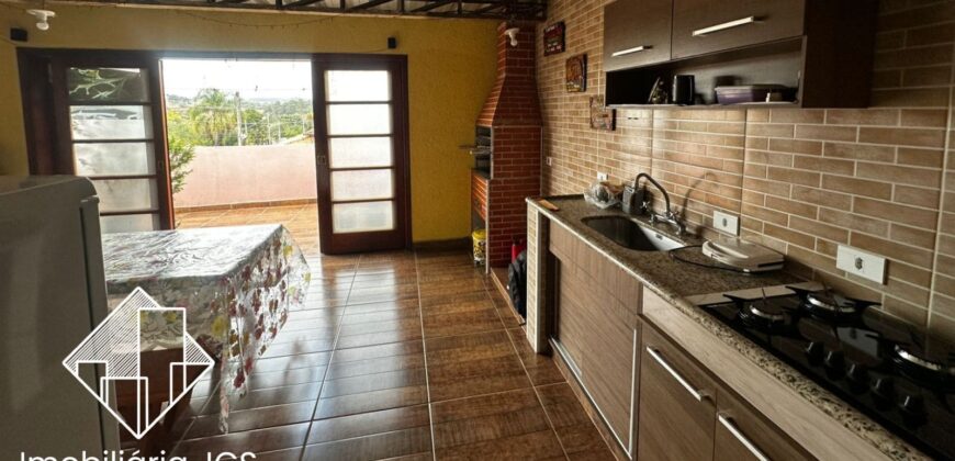 Ótimo sobrado a Venda – Bairro Colégio