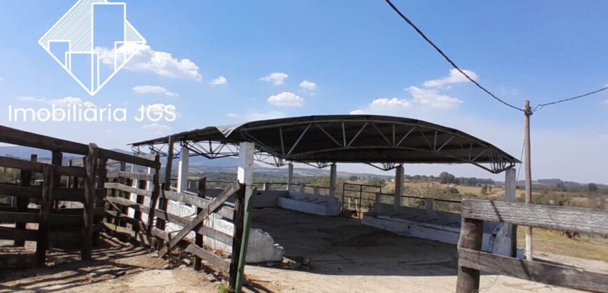 Sítio de 7 alqueires á Venda – Araçoiaba da Serra/SP