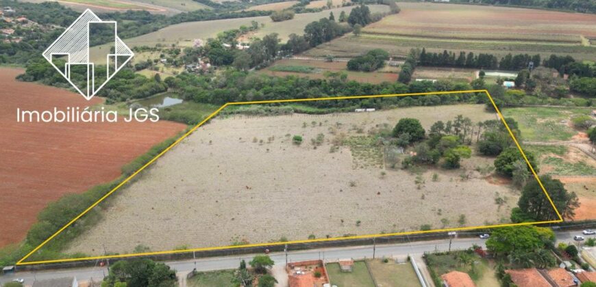 Área de 57.900 metros – Acesso no asfalto – Araçoiaba da Serra/SP