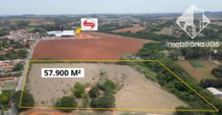 Área de 57.900 metros – Acesso no asfalto – Araçoiaba da Serra/SP