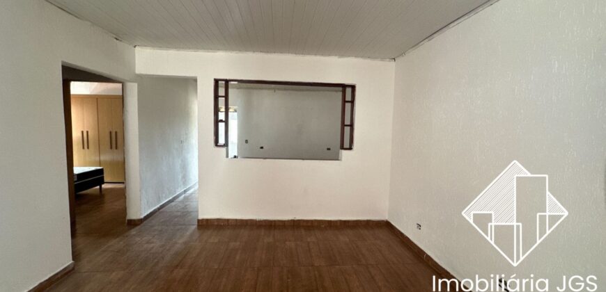 Casa com Quintal a Venda – Bairro Colégio – Araçoiaba da Serra