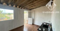 Casa com Quintal a Venda – Bairro Colégio – Araçoiaba da Serra