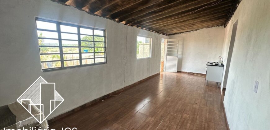 Casa com Quintal a Venda – Bairro Colégio – Araçoiaba da Serra