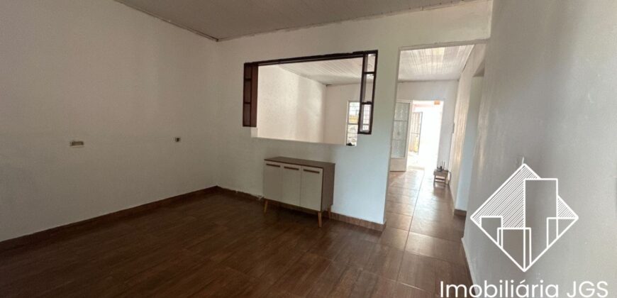 Casa com Quintal a Venda – Bairro Colégio – Araçoiaba da Serra