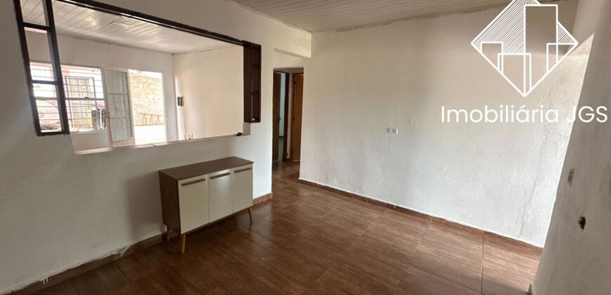 Casa com Quintal a Venda – Bairro Colégio – Araçoiaba da Serra