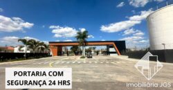 Terreno de 979 metros no Condomínio Village Ipanema 1