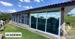 Terreno de 979 metros no Condomínio Village Ipanema 1