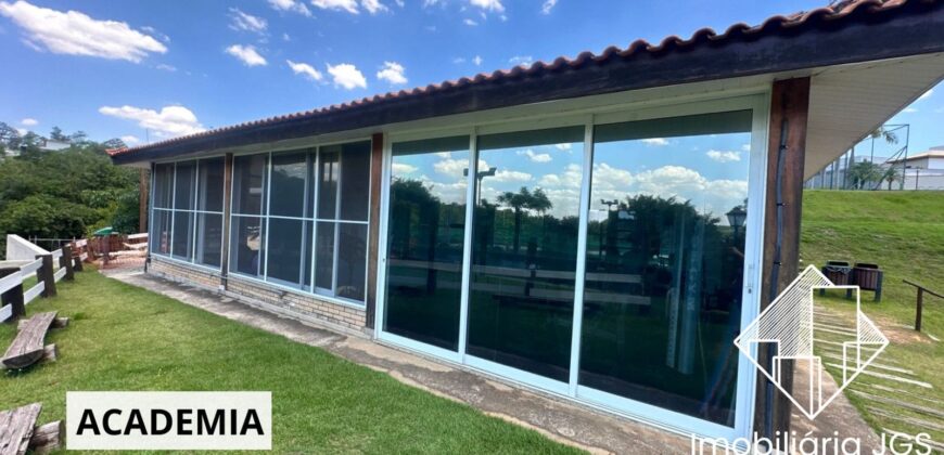 Terreno de 979 metros no Condomínio Village Ipanema 1