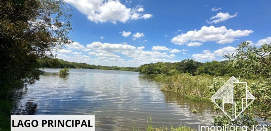 Terreno de 979 metros no Condomínio Village Ipanema 1