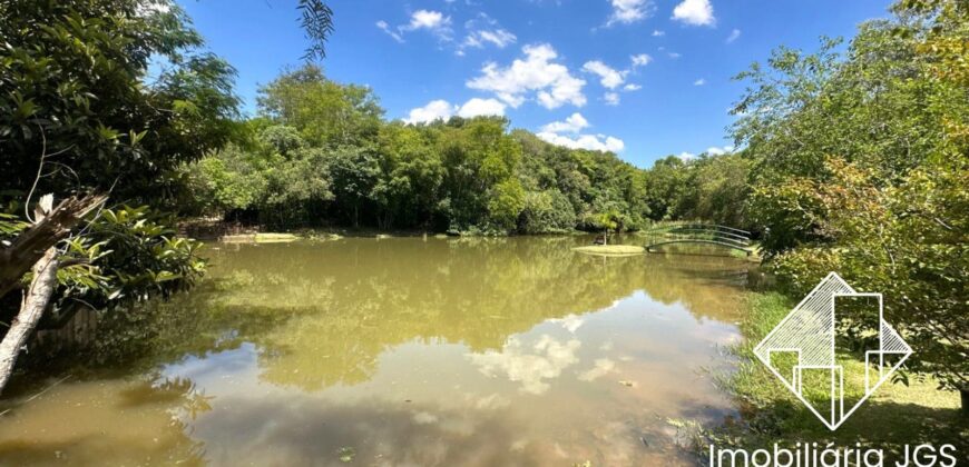Terreno de 979 metros no Condomínio Village Ipanema 1