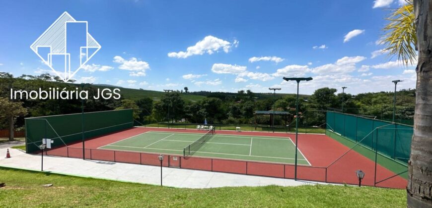 Terreno de 979 metros no Condomínio Village Ipanema 1