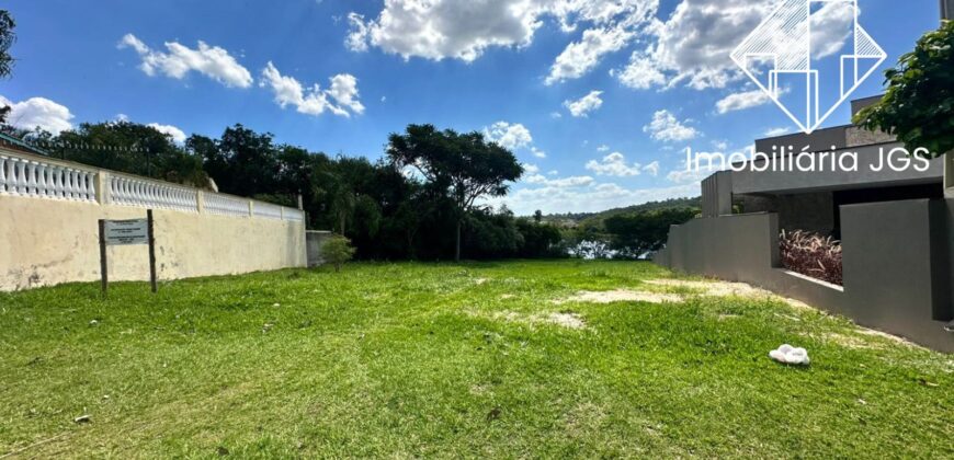 Terreno de 1.411 metros com acesso no Lago – Condomínio Village Ipanema 1