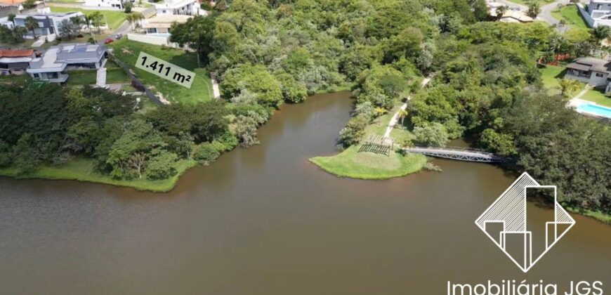 Terreno de 1.411 metros com acesso no Lago – Condomínio Village Ipanema 1