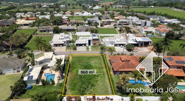Terreno de 960 metros – Totalmente Plano – Condomínio Village Ipanema 1
