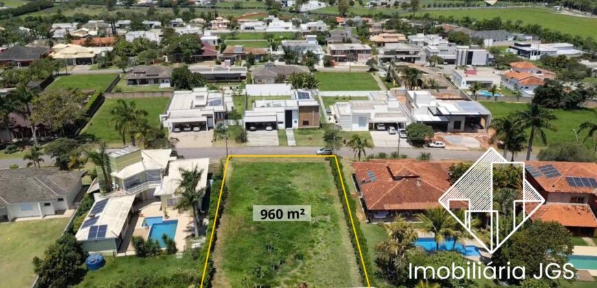 Terreno de 960 metros – Totalmente Plano – Condomínio Village Ipanema 1