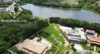Terreno de 1.411 metros com acesso no Lago – Condomínio Village Ipanema 1