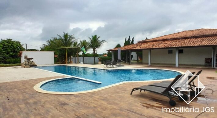 Excelente Chácara de 2.380 metros com Escritura – Araçoiaba da Serra/SP