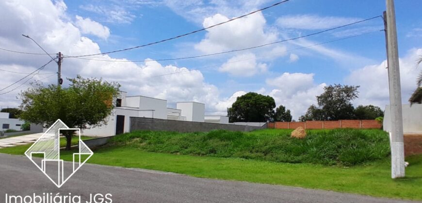 Oportunidade de Terreno de 805 metros – Condomínio Village Araçoiaba